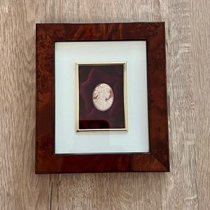Vintage Italy‎ Donadio Napoli Cameo in Wood Frame Signed By Nicole Danielle